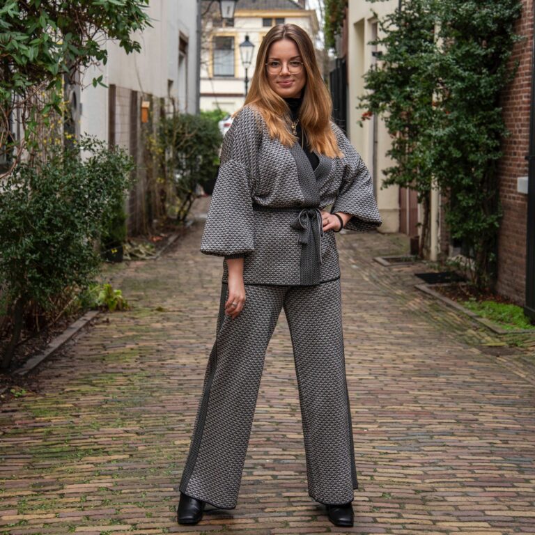 Denise Everse poseert in Utrecht